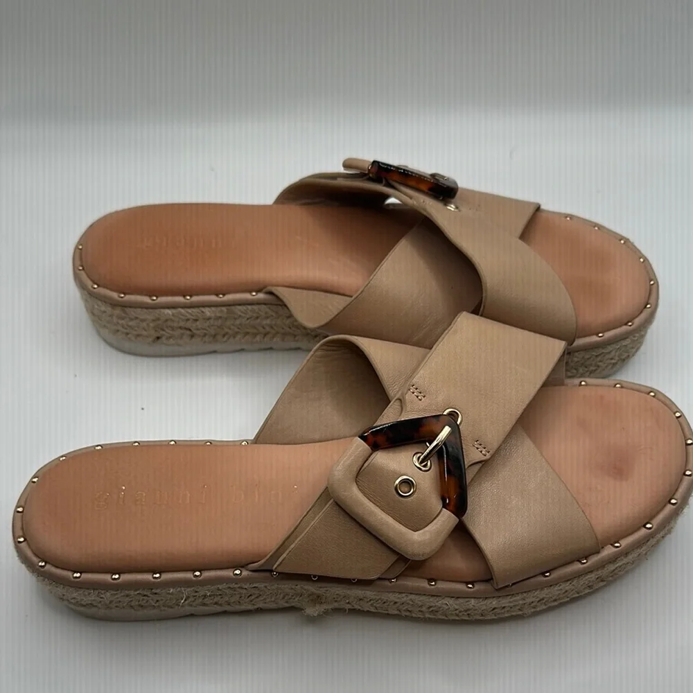 Gianni Bini Sz 8 Tan Espadrille Platform Sandals